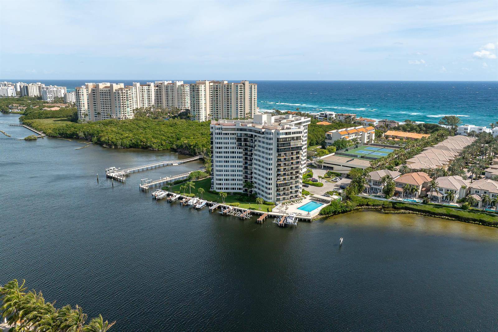 3912 S OceanHighland Beach - Condo condo unit 208 - picture