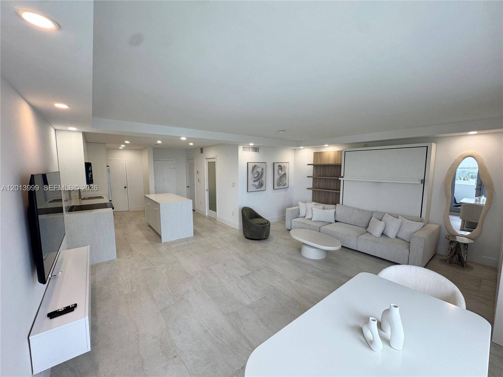 2899 Collins AveMiami Beach - Condo/Co-Op/Seasonal,Condo condo unit 1414 - picture