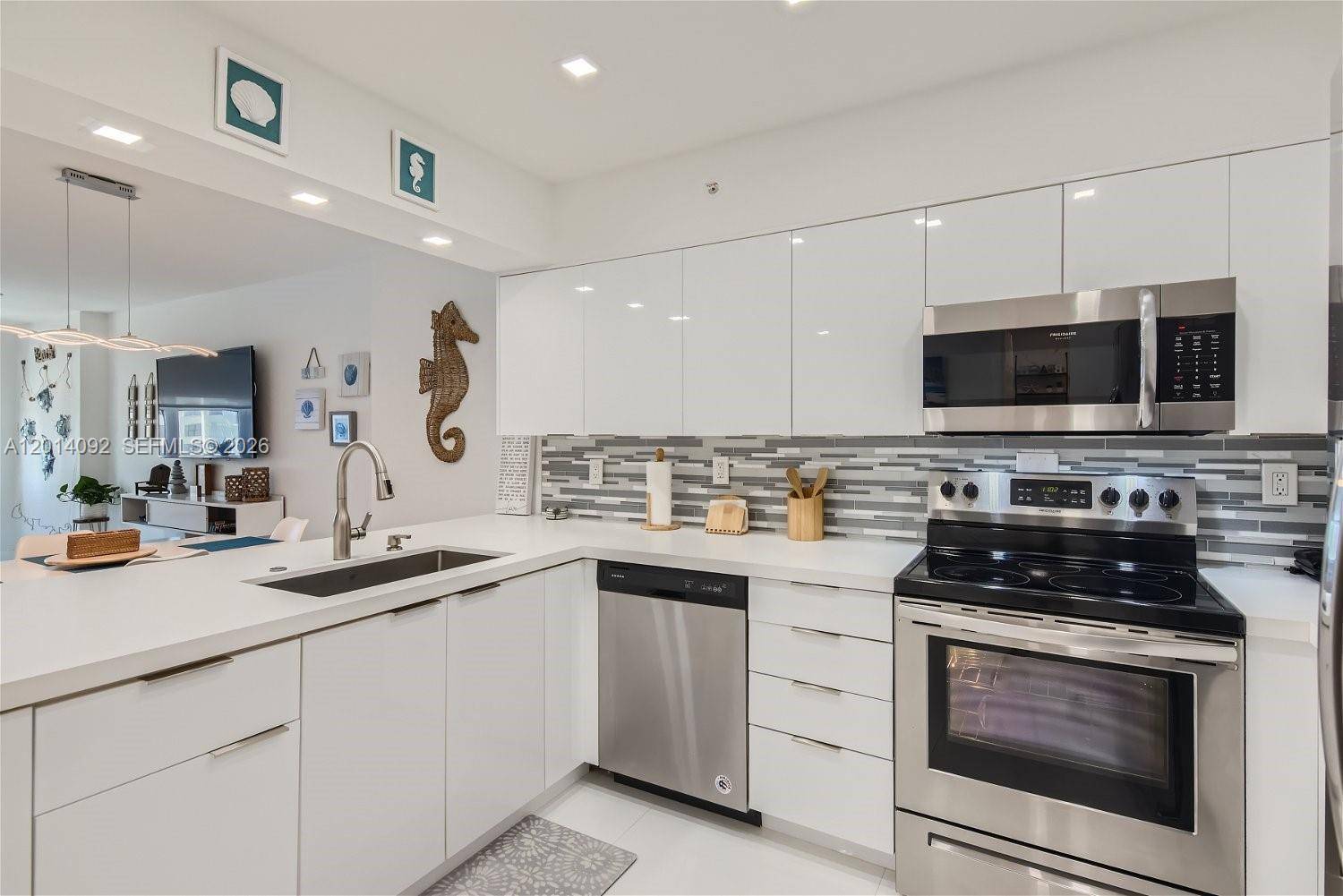 2501 S Ocean DrHollywood - Condo/Co-Op/Seasonal,Condo condo unit 1103 - picture