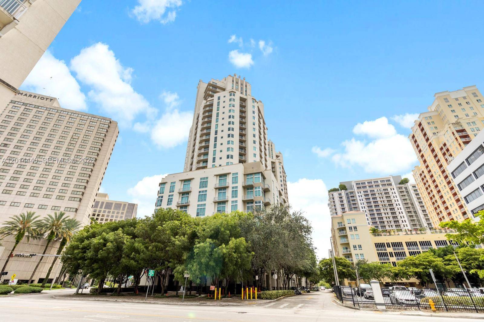9055 SW 73rd CtMiami - Condo/Co-Op/Annual,Condo condo unit 1506 - picture