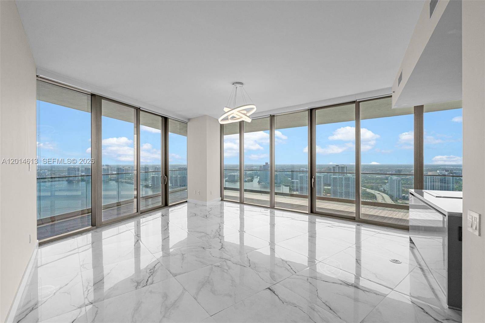 18975 Collins AveSunny Isles Beach - Condo/Co-Op/Annual,Condo condo unit 3605 - picture