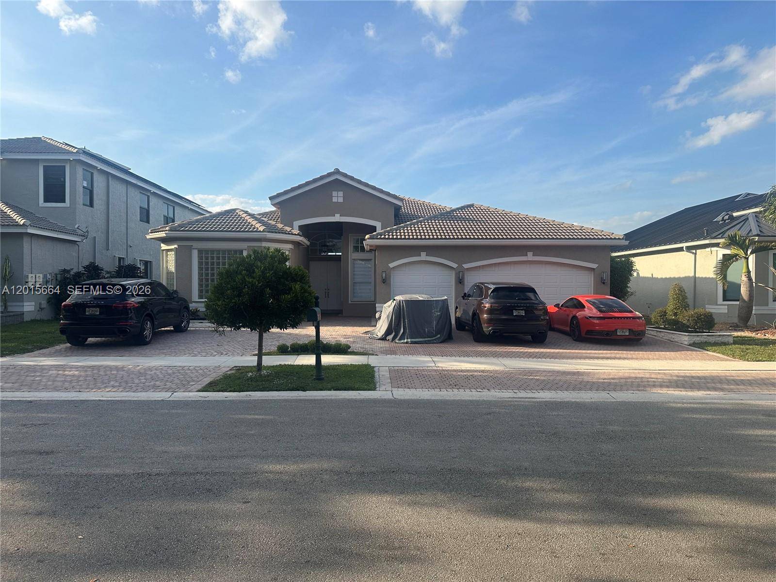 18571 SW 44th StMiramar - picture