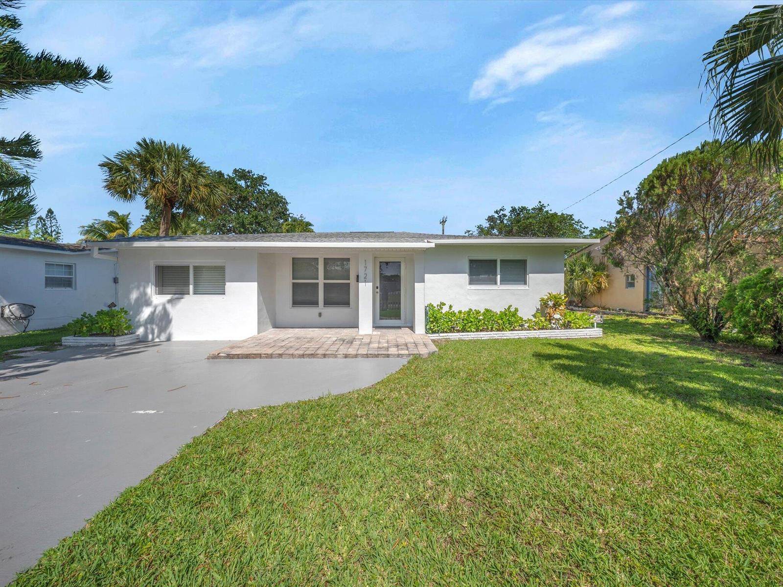 1721 N 16thHollywood - picture