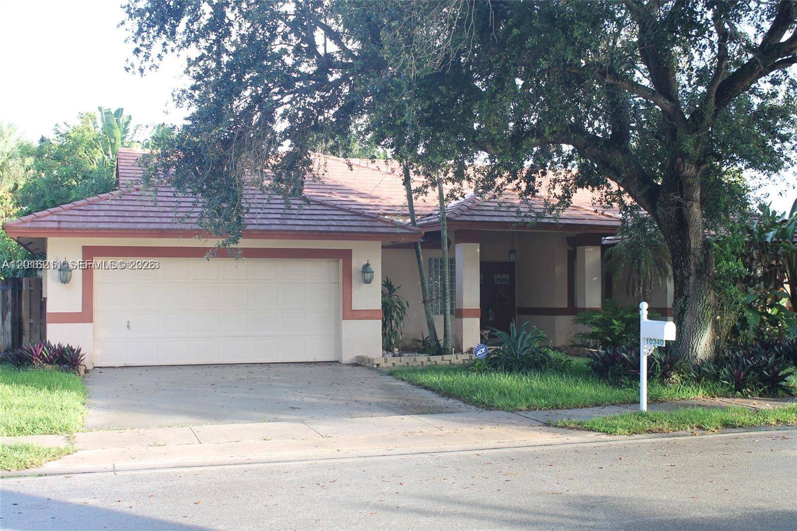 10340 SW 15th StPembroke Pines - picture