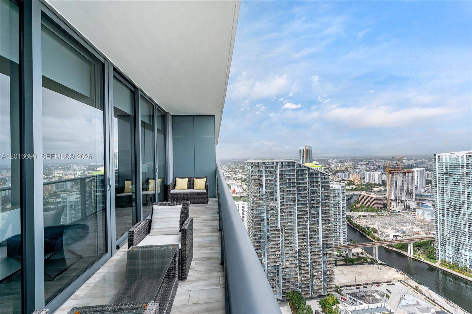 801 S Miami AveMiami - Condo/Co-Op/Annual,Condo condo unit 5207 - picture