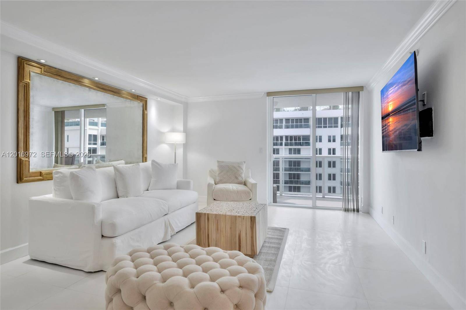 2401 Collins AveMiami Beach - Condo/Co-Op/Annual,Condo condo unit 1805 - picture