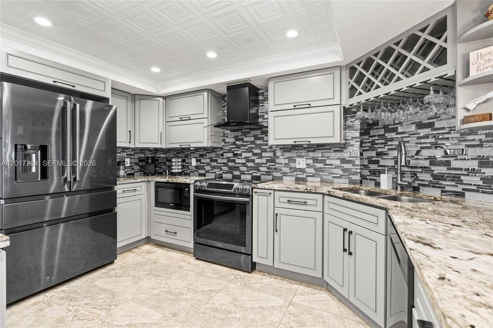 2425 Presidential WayWest Palm Beach - Condo/Co-Op/Annual,Condo condo unit PH1 - picture