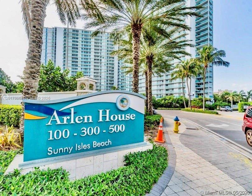 100 Bayview DrSunny Isles Beach - Apartments-Annual,Condo condo unit 428 - picture