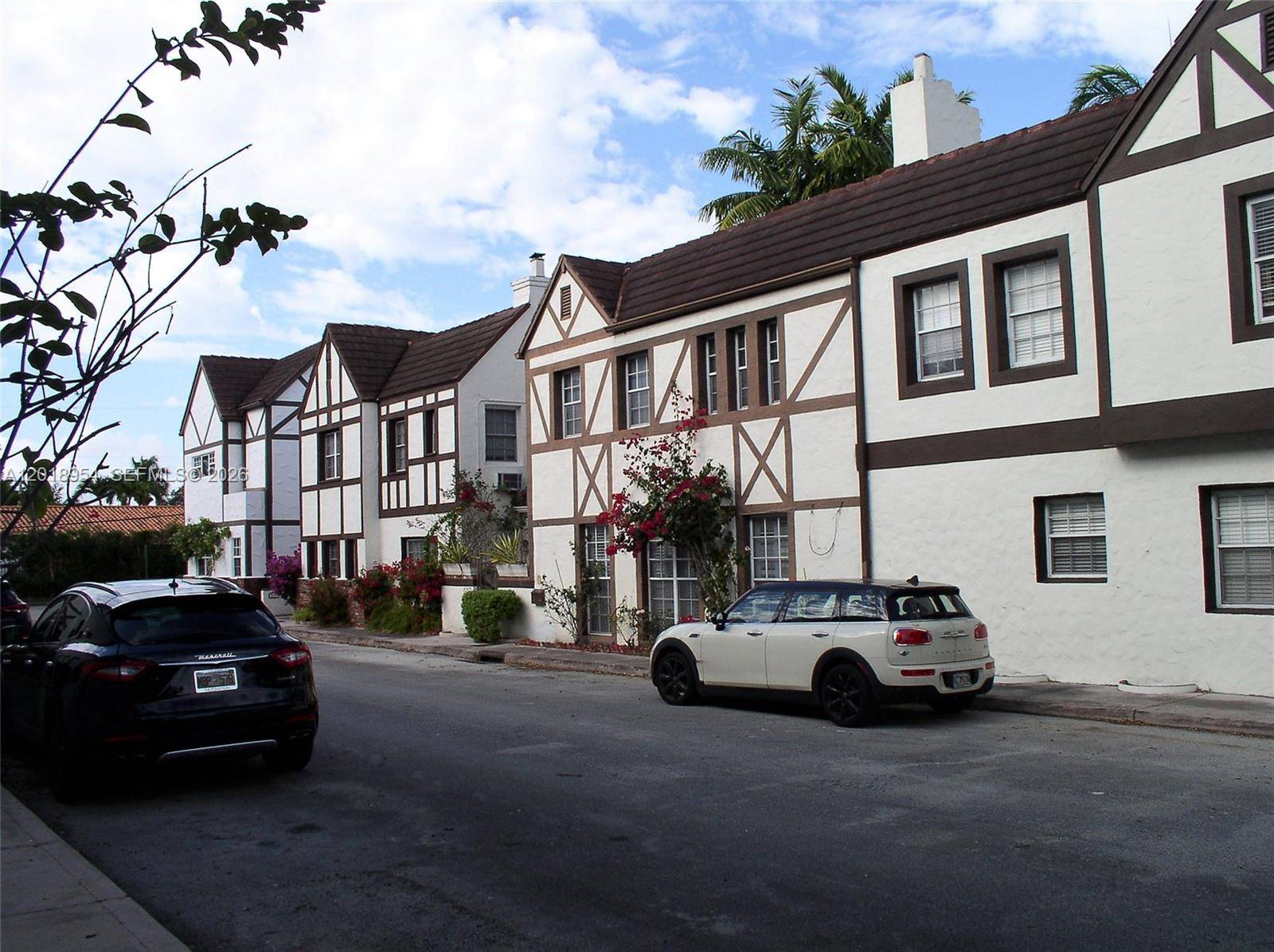 404 Viscaya AveCoral Gables - Townhouse/Villa-Annual,Townhouse condo unit 404 - picture