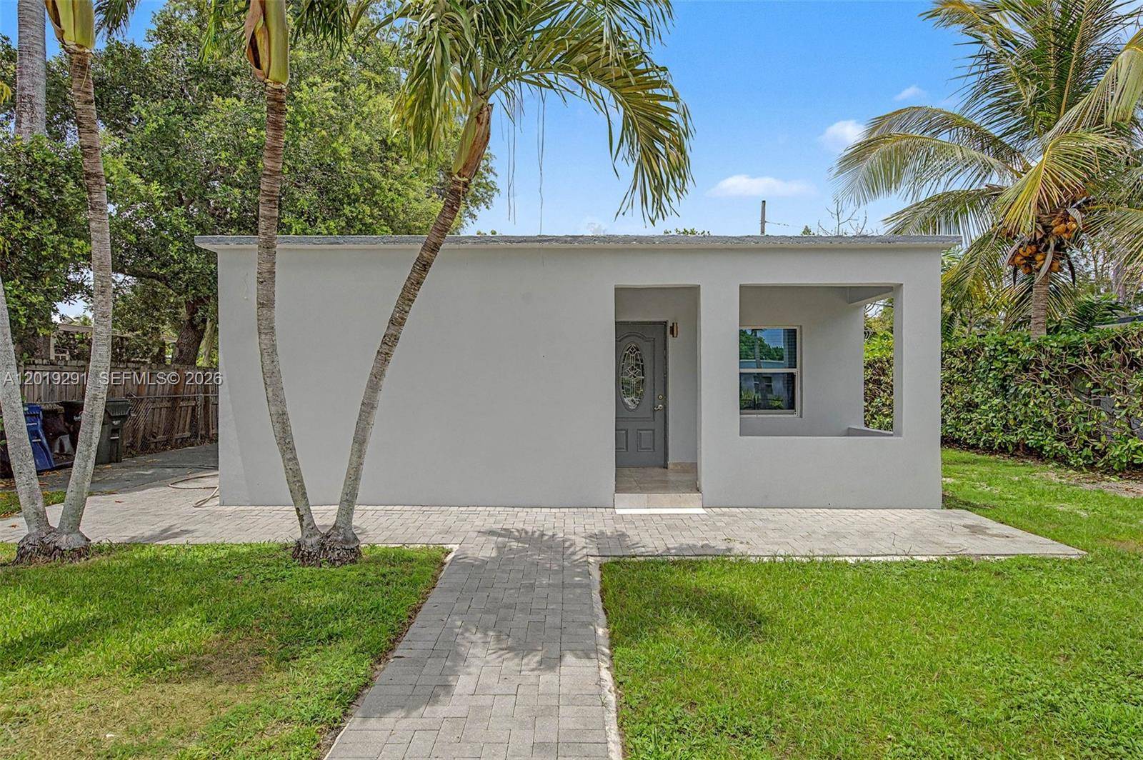 5917 SW 62nd TerSouth Miami - picture