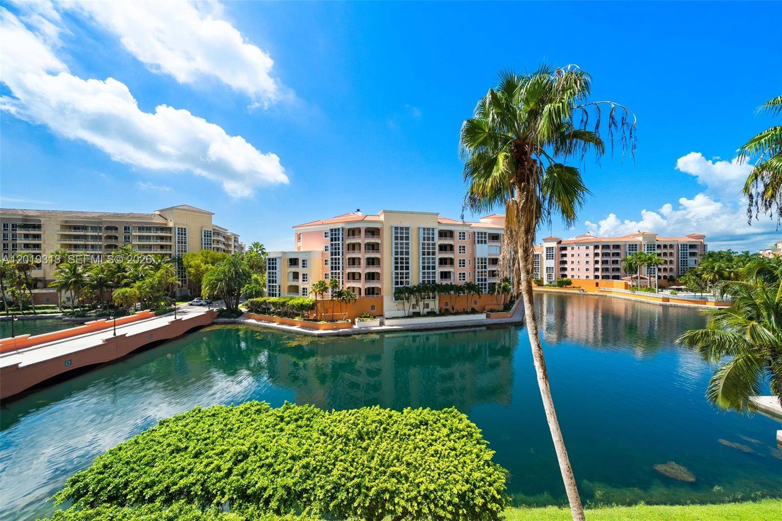 713 Crandon BlvdKey Biscayne - Single Family-Annual,Condo condo unit 404 - picture