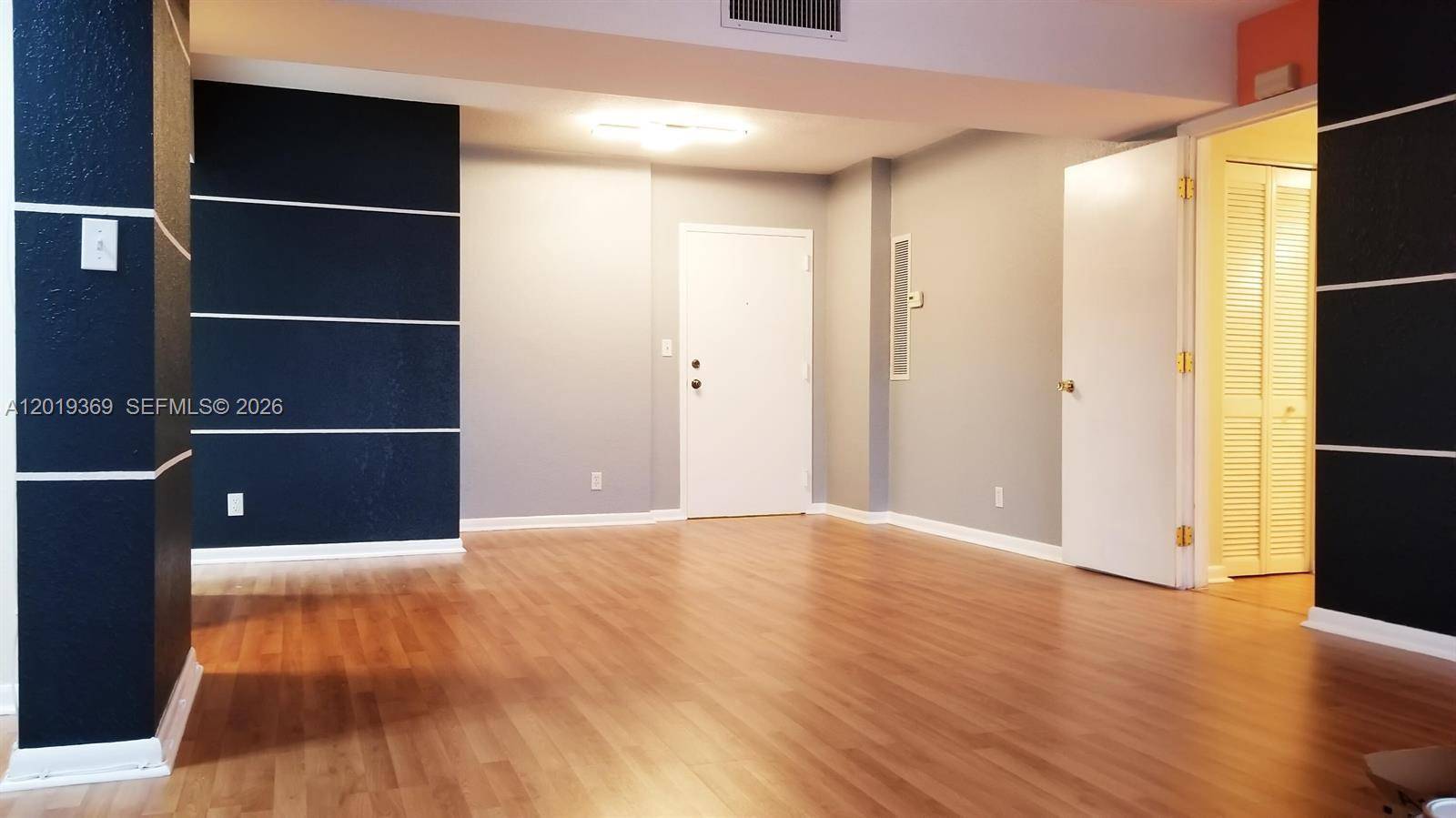 1900 Diana DrHallandale Beach - Condo/Co-Op/Annual,Condo condo unit 3E - picture