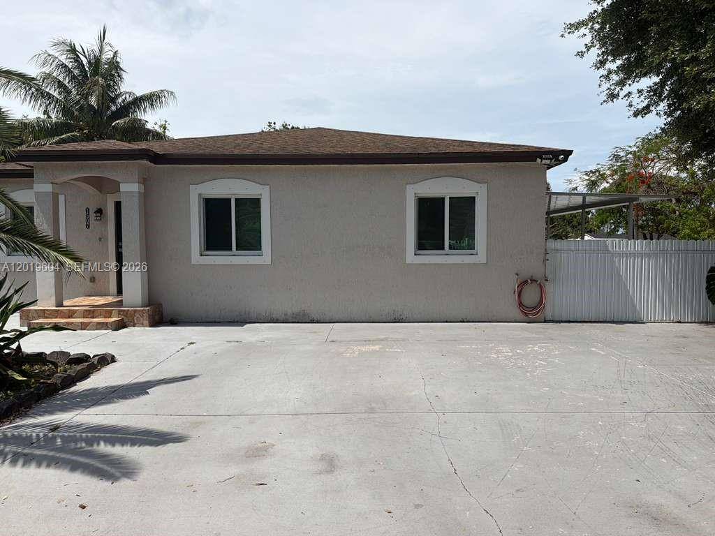 1507 NW 100th StMiami - picture