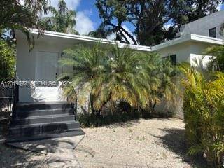 3132 Elizabeth StMiami - Duplex/Tri/Quad-Annual,Multi Family condo unit B - picture