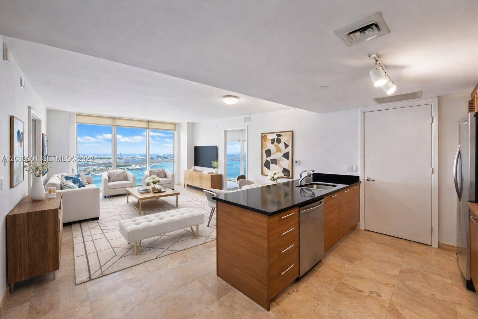 50 Biscayne BlvdMiami - Condo/Co-Op/Annual,Condo condo unit 4106 - picture