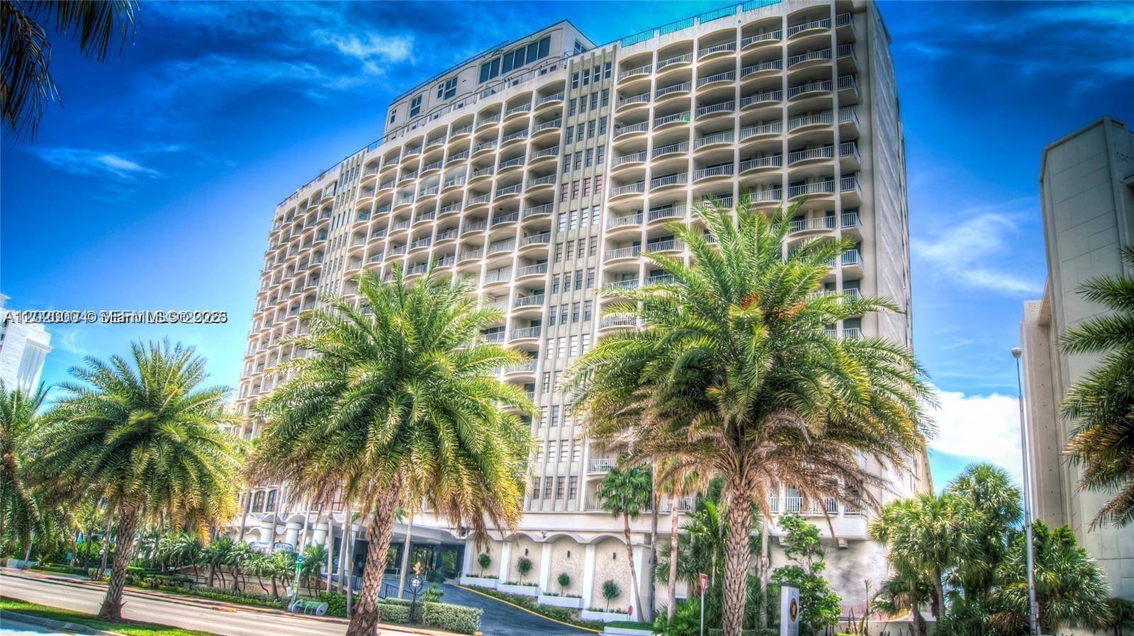 5401 Collins AveMiami Beach - Condo/Co-Op/Annual,Condo condo unit 1213 - picture