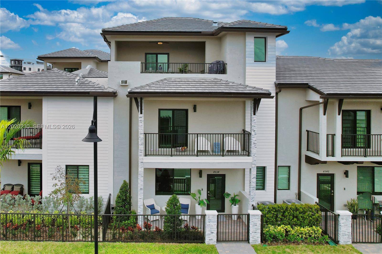 4534 NW 83rd AveDoral - Townhouse/Villa-Annual,Townhouse condo unit 4534 - picture