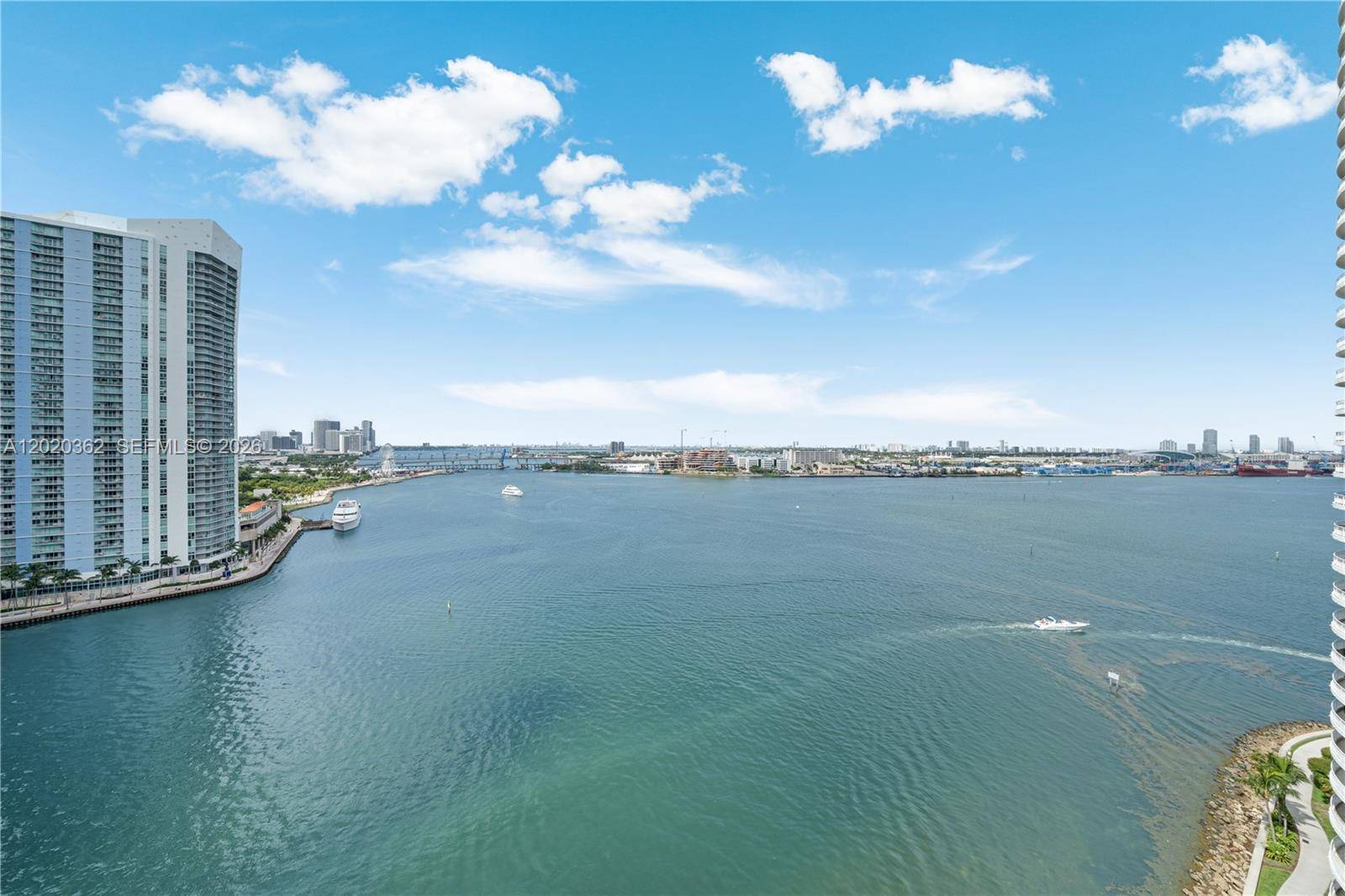 888 Brickell Key DrMiami - Condo/Co-Op/Annual,Condo condo unit 1612 - picture