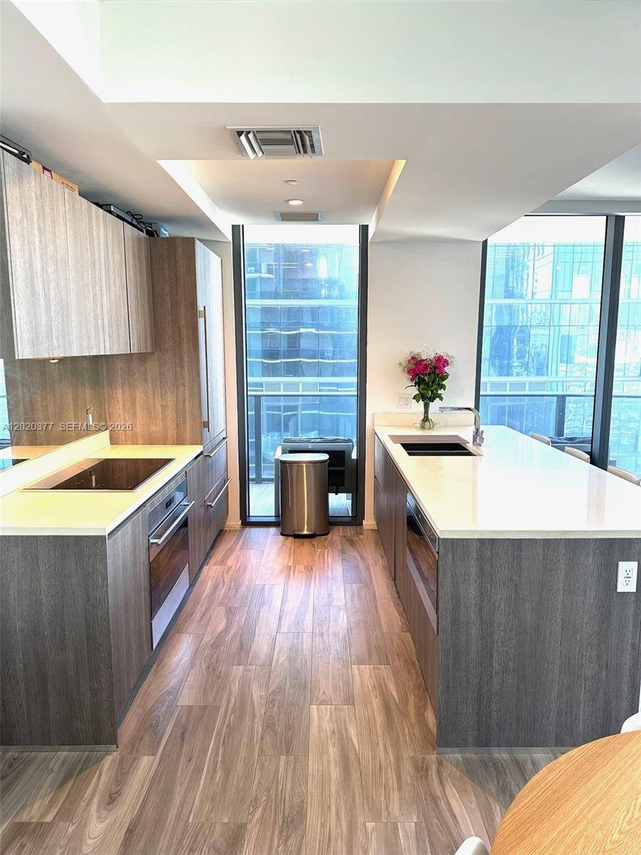 801 S Miami AveMiami - Condo/Co-Op/Annual,Condo condo unit 4305 - picture