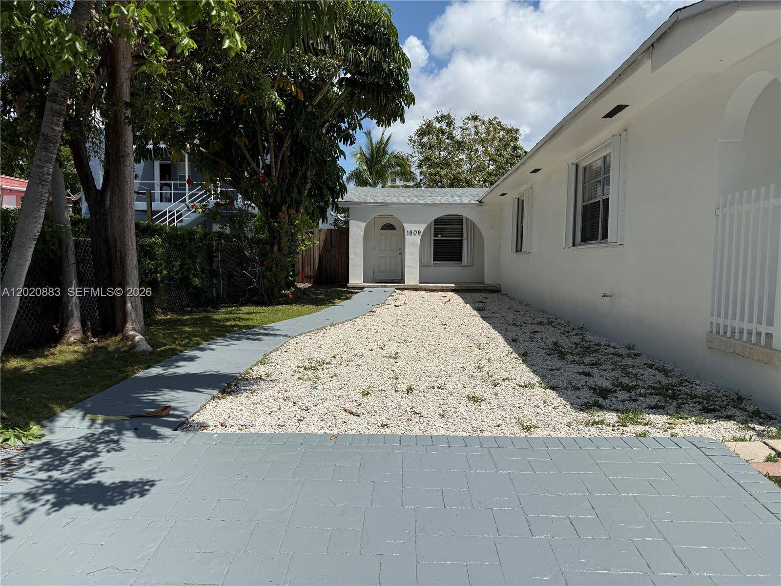1809 NW 33rd StMiami - Duplex/Tri/Quad-Annual,Multi Family condo unit 1809 - picture