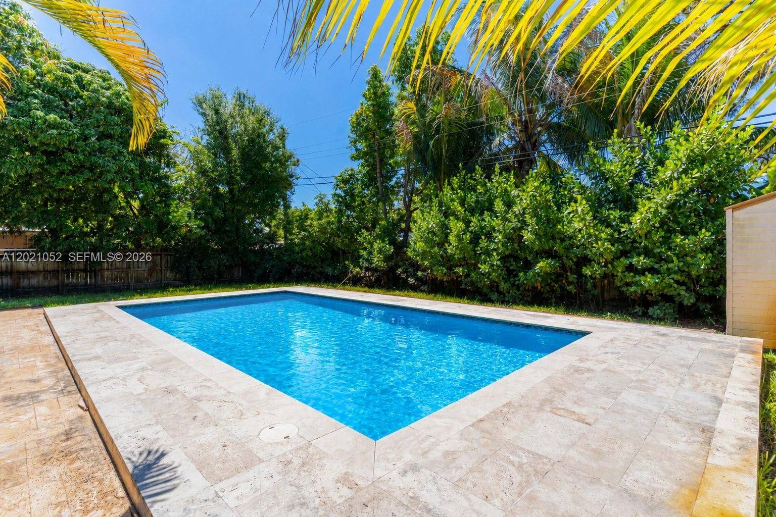 2340 SW 15th StFort Lauderdale - picture
