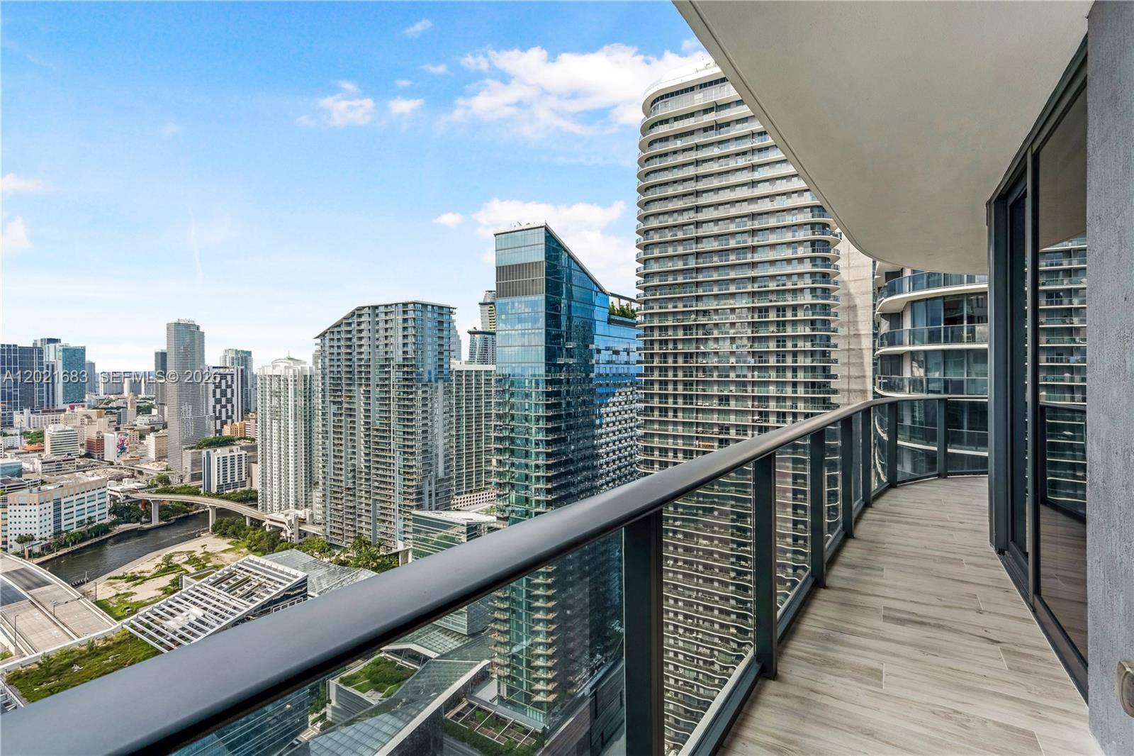 55 SW 9th StMiami - Condo/Co-Op/Seasonal,Condo condo unit 4001 - picture