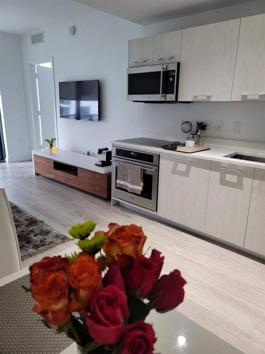 55 SW 9th StMiami - Condo/Co-Op/Annual,Condo condo unit 2709 - picture