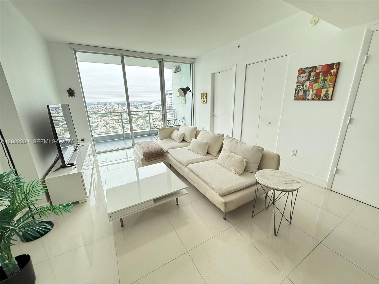 92 SW 3rd StMiami - Condo/Co-Op/Annual,Condo condo unit 3709 - picture