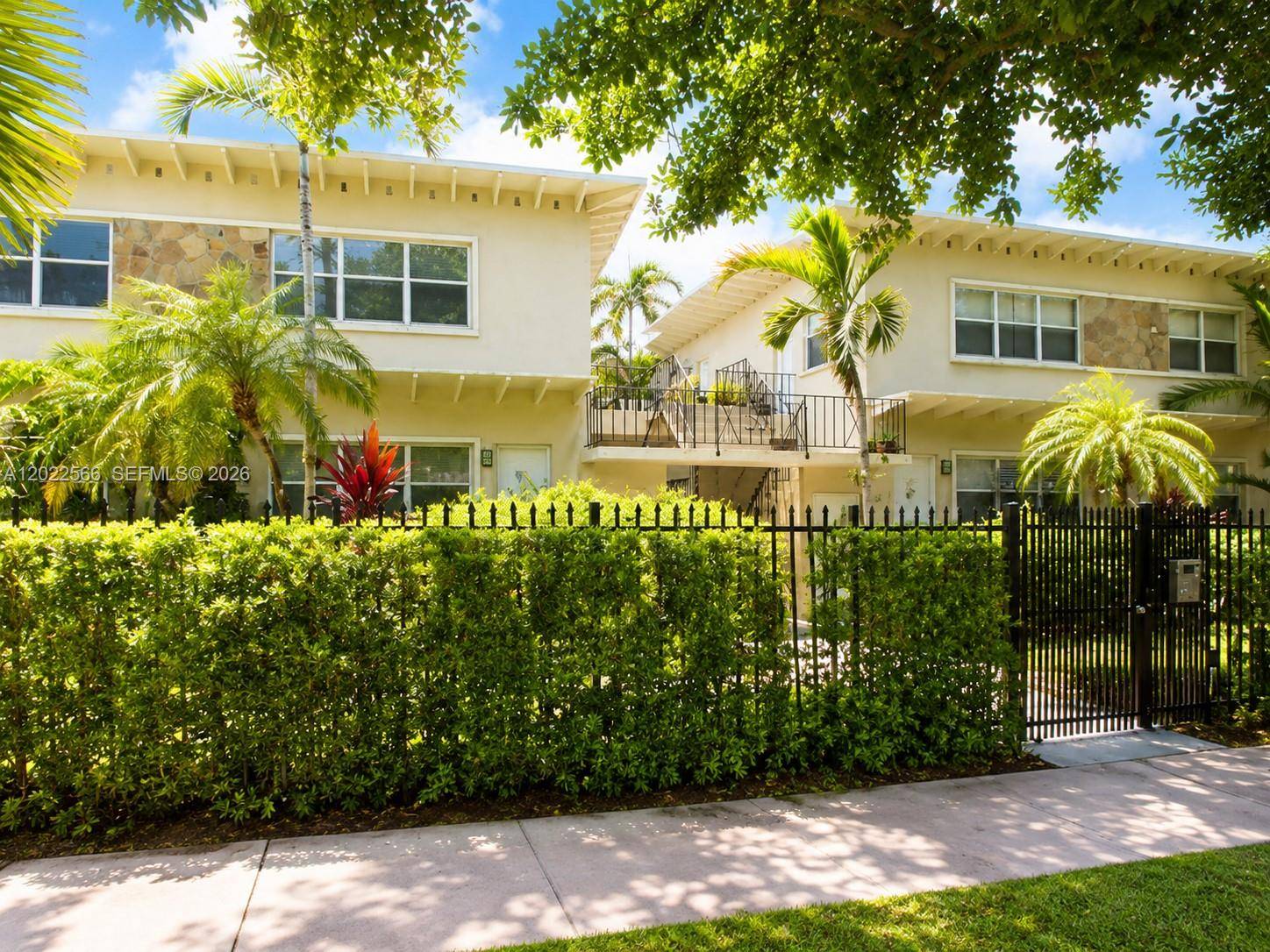 900 Meridian AveMiami Beach - Condo 1-4 Stories,Condo condo unit 104 - picture