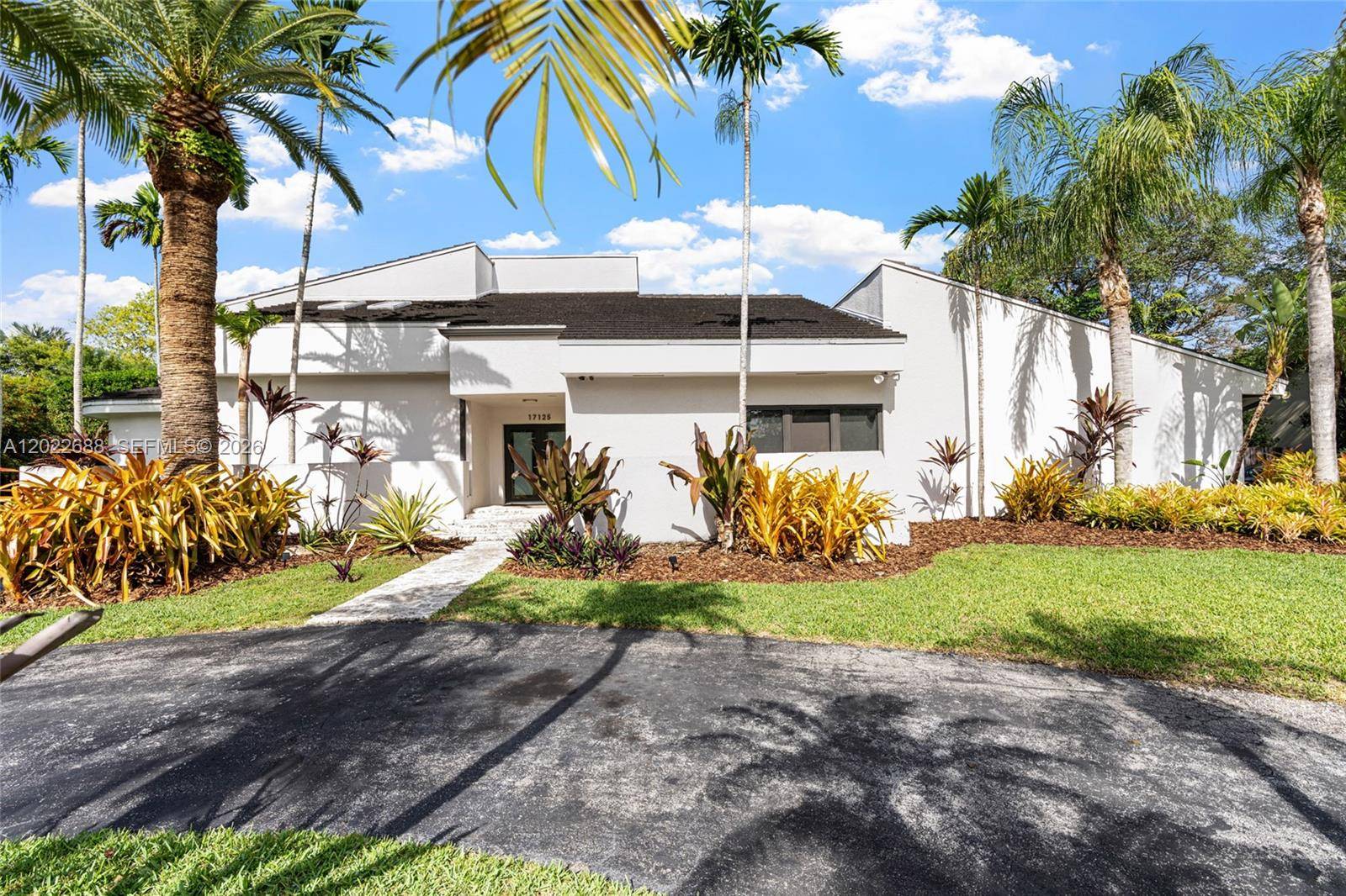 17125 SW 80th CtPalmetto Bay - picture