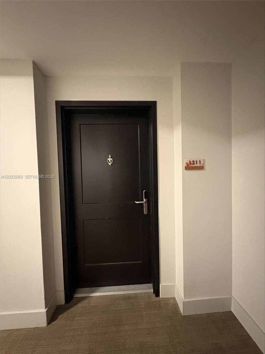 16395 Biscayne BlvdNorth Miami Beach - Apartments-Annual,Multi Family condo unit 1311 - picture