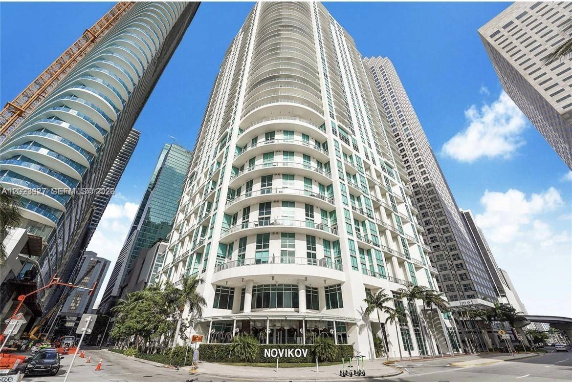 300 S Biscayne BlvdMiami - Apartments-Annual,Condo condo unit T-1404 - picture