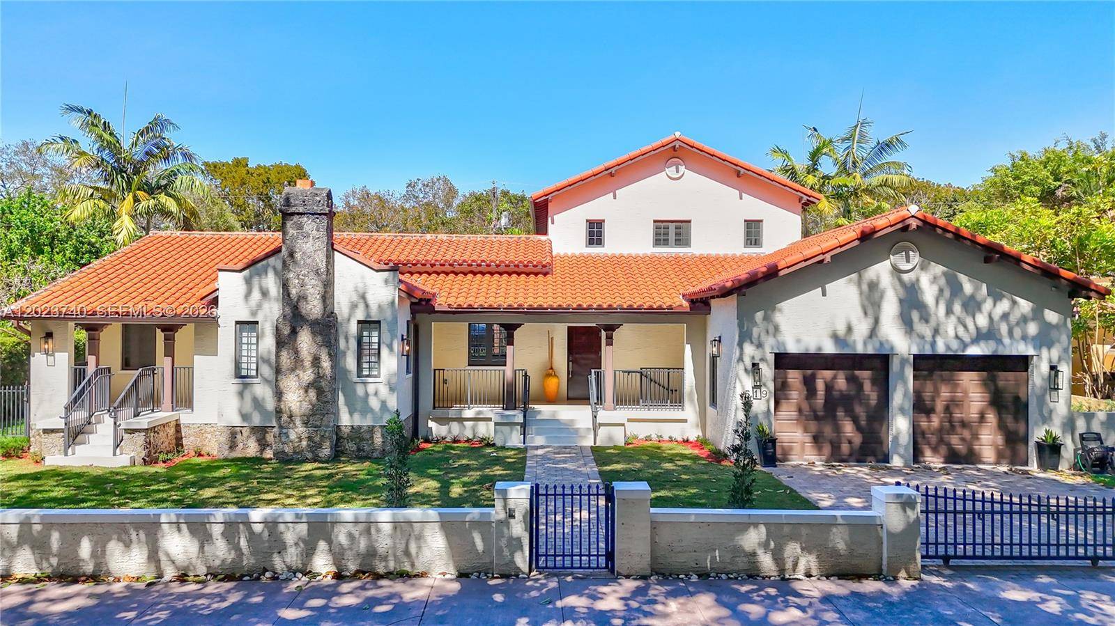 519 Alhambra CirCoral Gables - picture