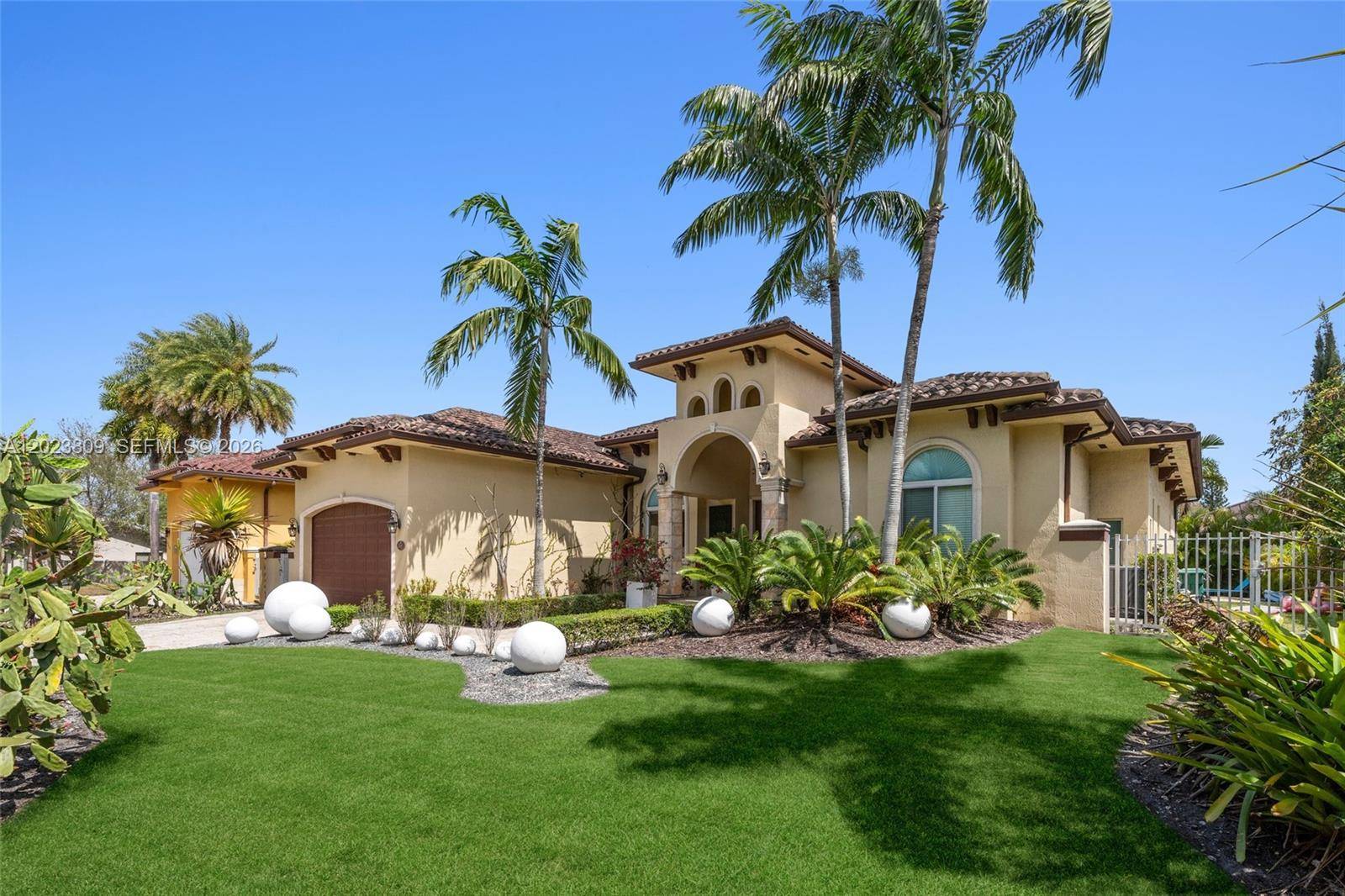 2665 NW 100th AveDoral - picture