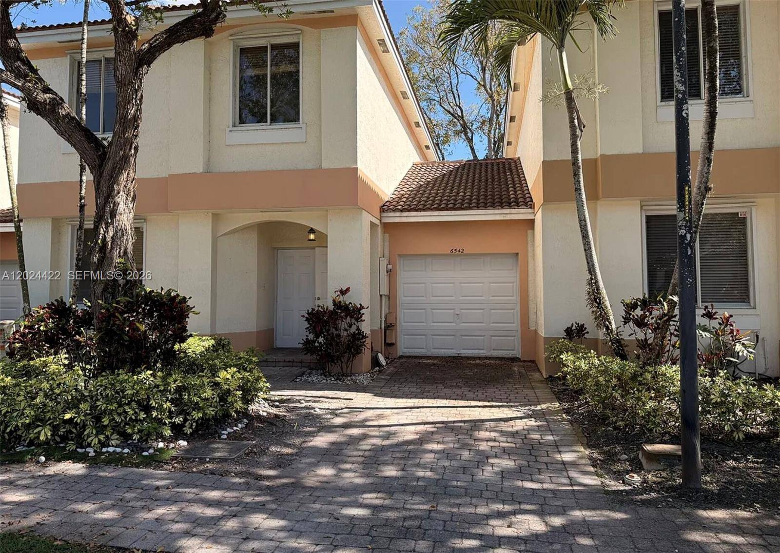 6542 Hidden Cove DrDavie - Townhouse/Villa-Annual,Townhouse condo unit 4-4 - picture