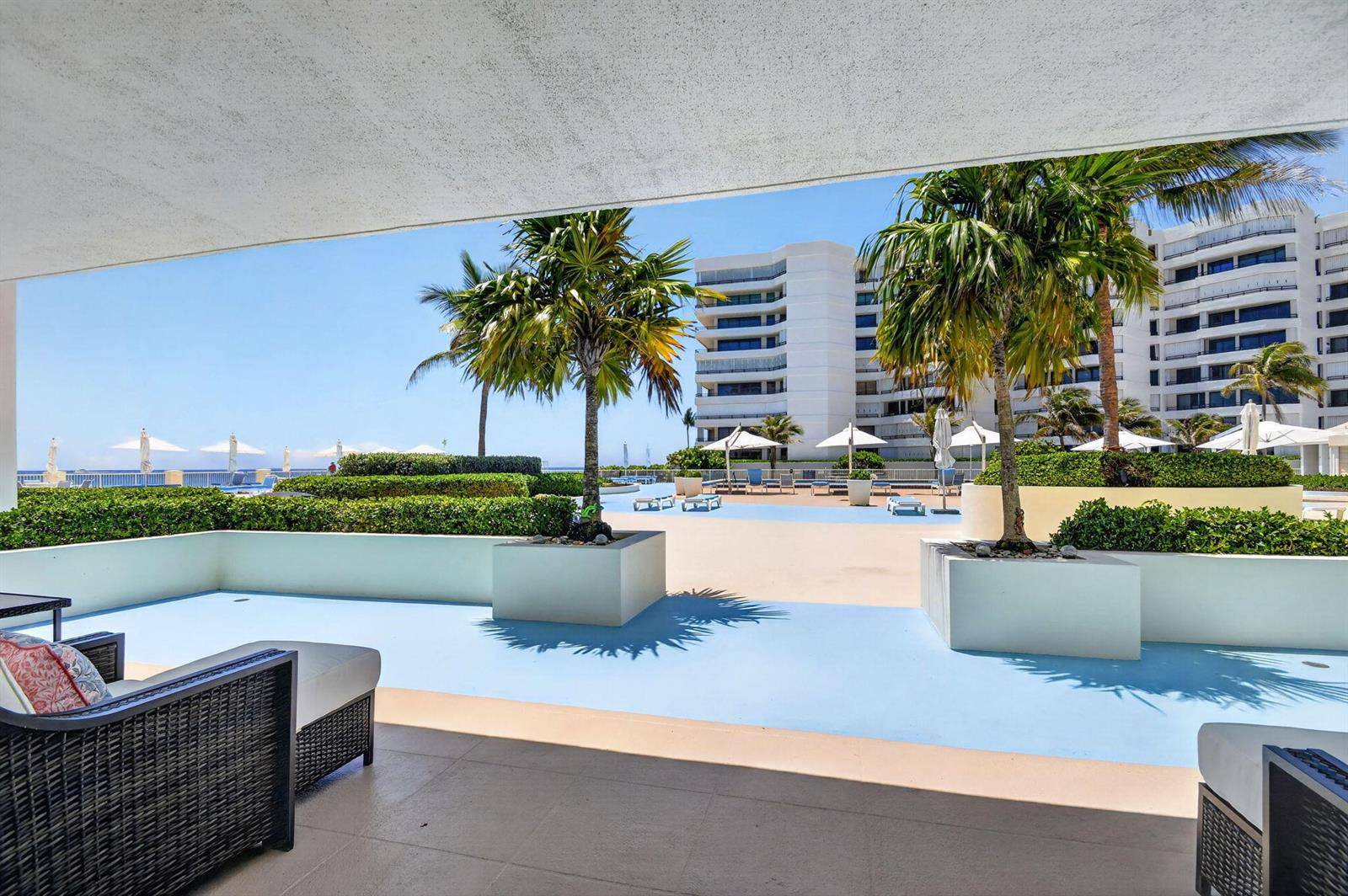 3546 S OceanSouth Palm Beach - Condo condo unit 203 - picture