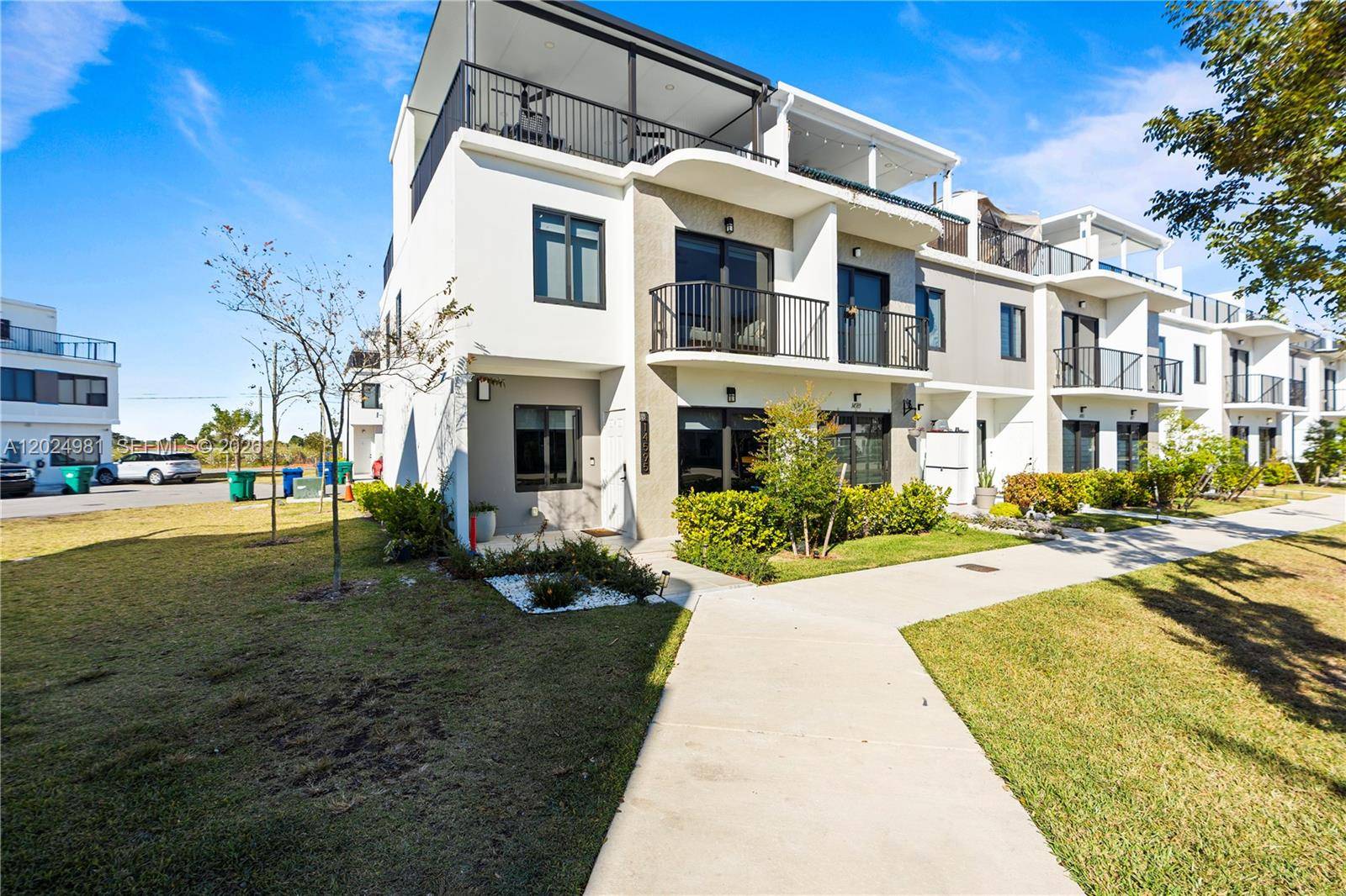 14595 SW 261st StHomestead - Townhouse/Villa-Annual,Townhouse condo unit 14595 - picture