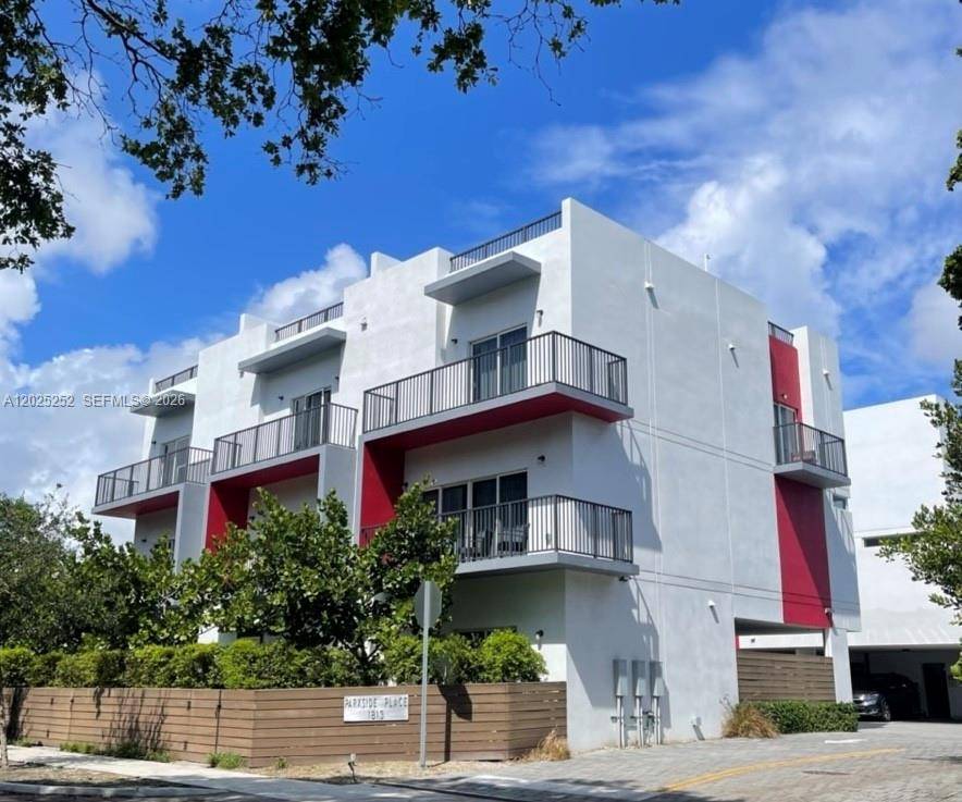 1813 Madison StHollywood - Townhouse/Villa-Annual,Multi Family condo unit 3 - picture