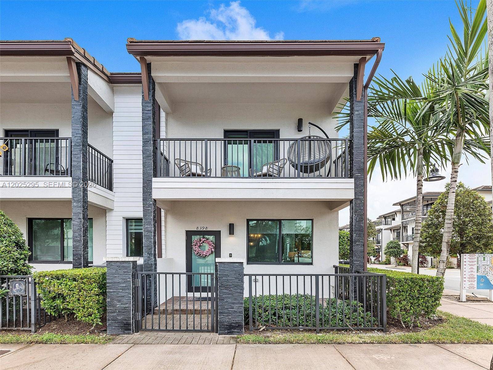 8398 NW 51st TerDoral - Townhouse/Villa-Annual,Townhouse condo unit 8398 - picture
