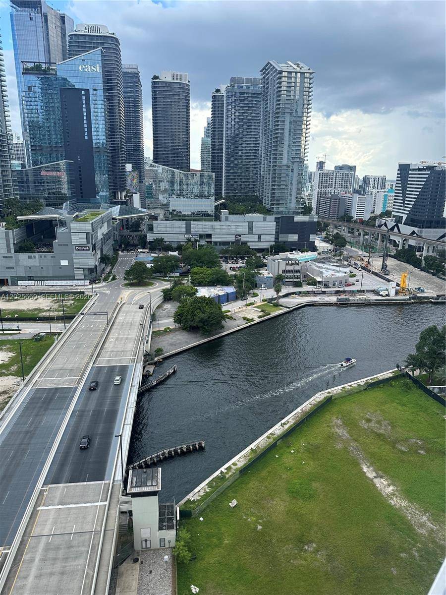 350 S Miami AveMiami - Condo/Co-Op/Annual,Condo condo unit 2302 - picture