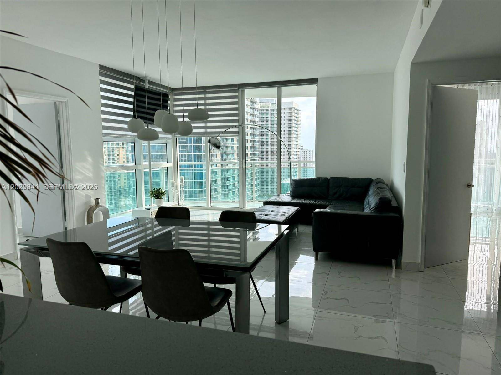 951 Brickell AveMiami - Condo/Co-Op/Annual,Condo condo unit 2810 - picture