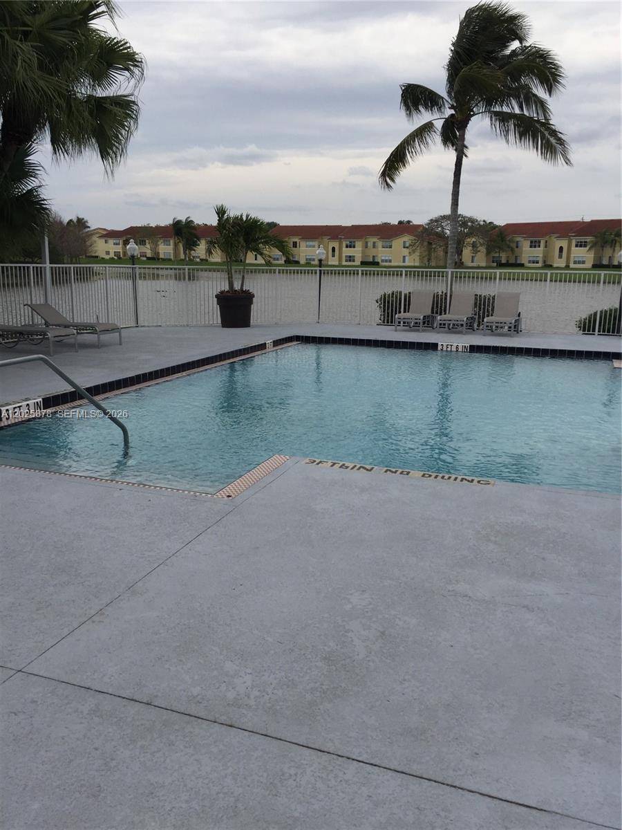 12870 Vista Isles DrPlantation - Condo 1-4 Stories,Condo condo unit 517 - picture