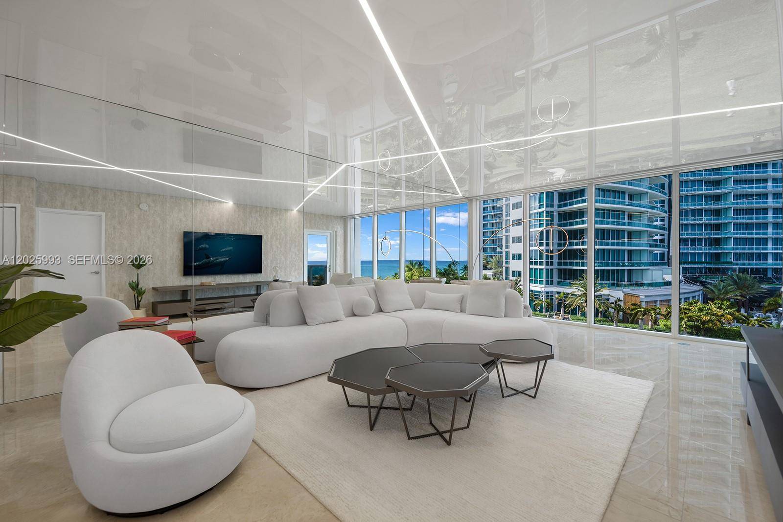 10275 Collins AveBal Harbour - Condo/Co-Op/Annual,Condo condo unit 507 - picture