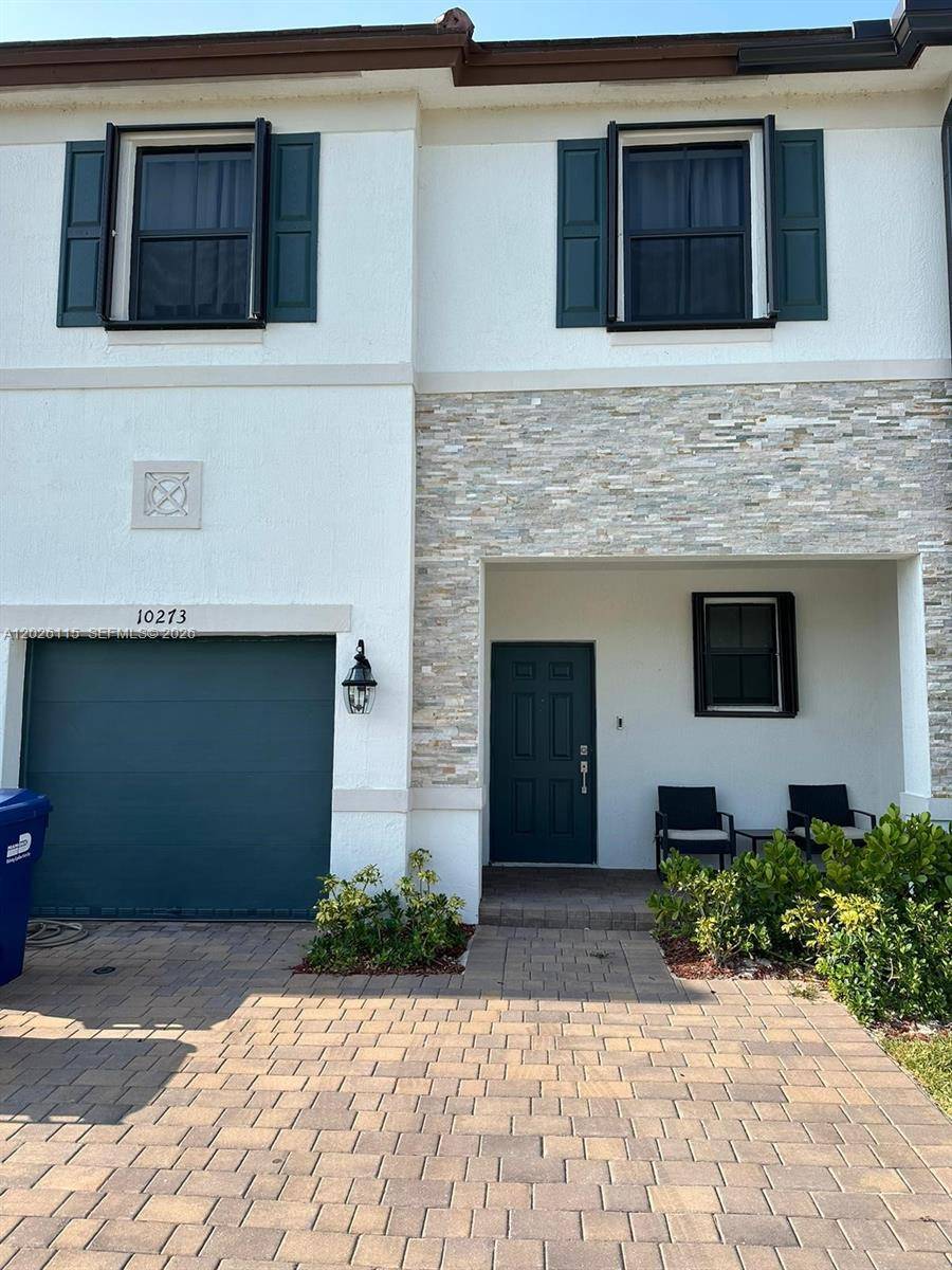 10273 SW 231st LnMiami - picture