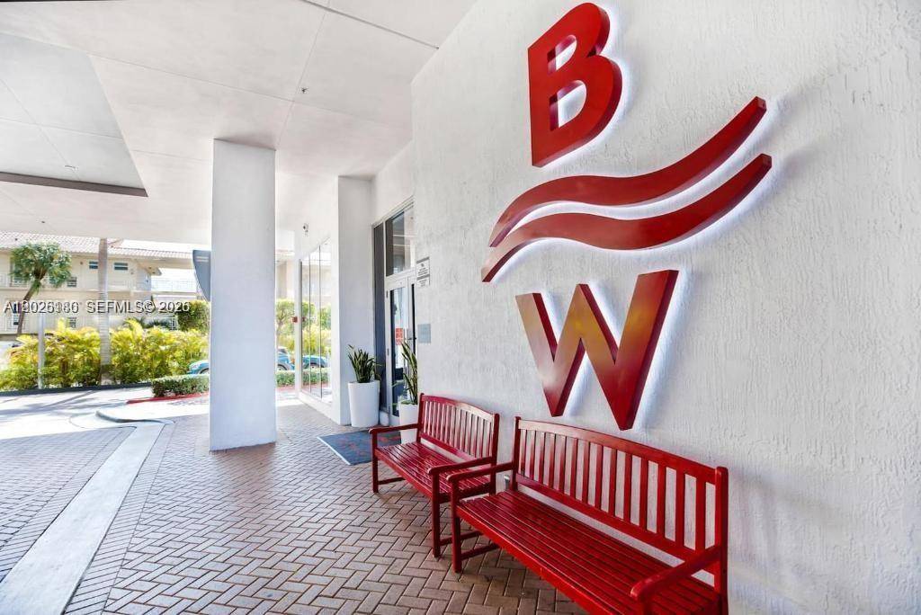 2602 E E HALLADALEHallandale Beach - Apartments-Annual,Apartment condo unit T3105 - picture