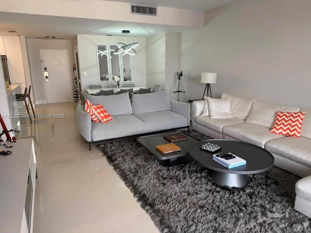 2500 Parkview DrHallandale Beach - Condo/Co-Op/Annual,Condo condo unit 2518 - picture
