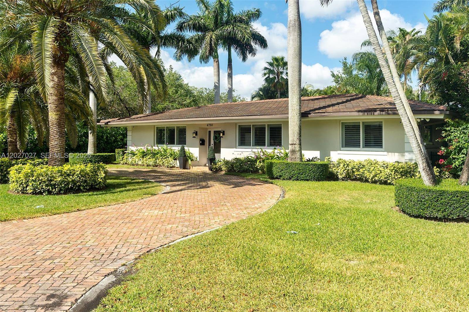 4750 Alhambra CirCoral Gables - picture