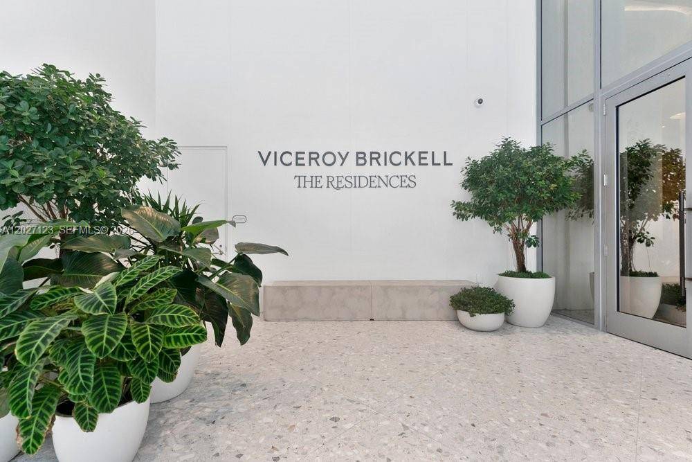77 SE 5thMiami - Condo/Co-Op/Annual,Condo condo unit 1711 - picture
