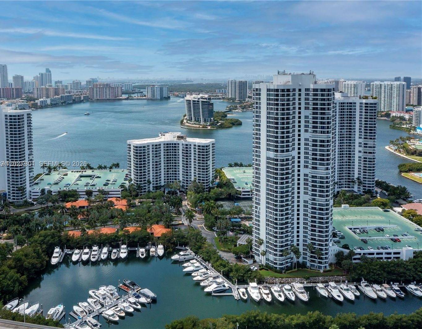3500 Mystic Pointe DrAventura - Condo/Co-Op/Annual,Condo condo unit 2003 - picture