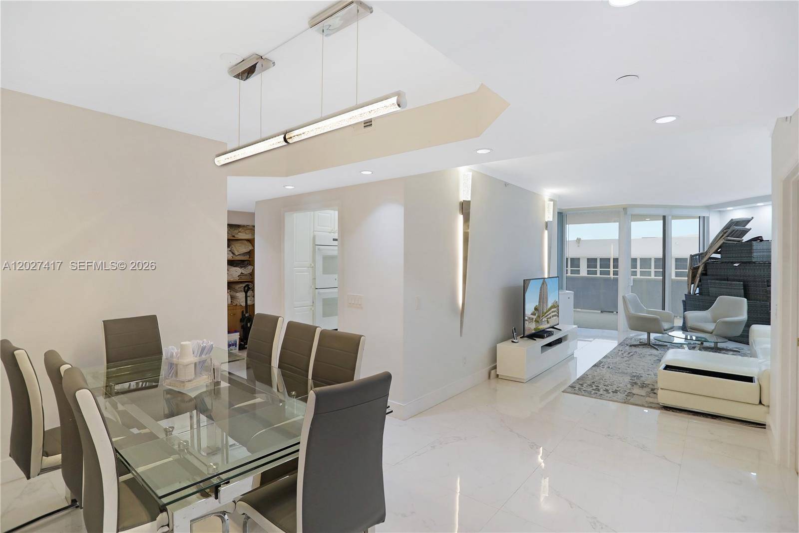 4775 COLLINS AVMiami Beach - Condo/Co-Op/Annual,Condo condo unit 1804 - picture